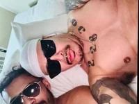 AleAle_superstar25 webcam