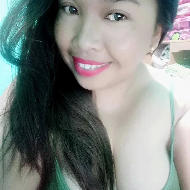 Pinaydreamer18's Offline XXX Chat