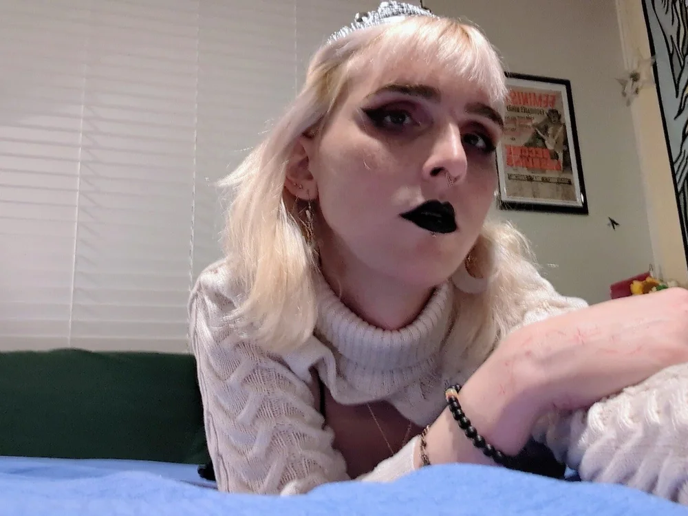 faethedevil's Offline XXX Chat