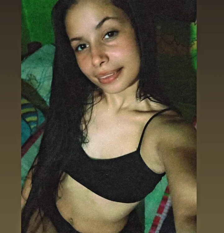 Naomy_sams offline chatrum