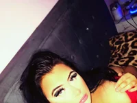 Model CurvyAyla
