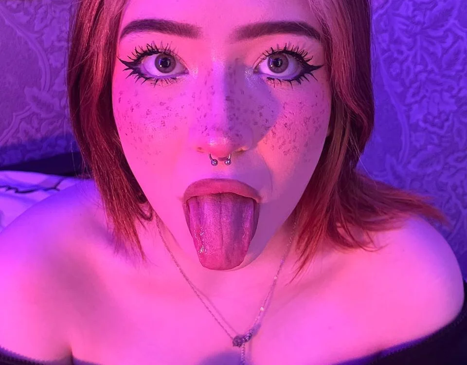 Czat XXX na żywo – Alisha_Skyy