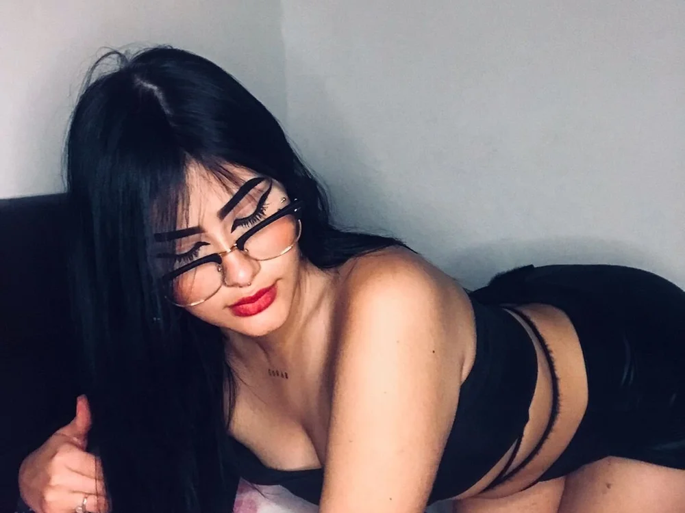 SABRIINA_CARTER 離線 XXX 聊天
