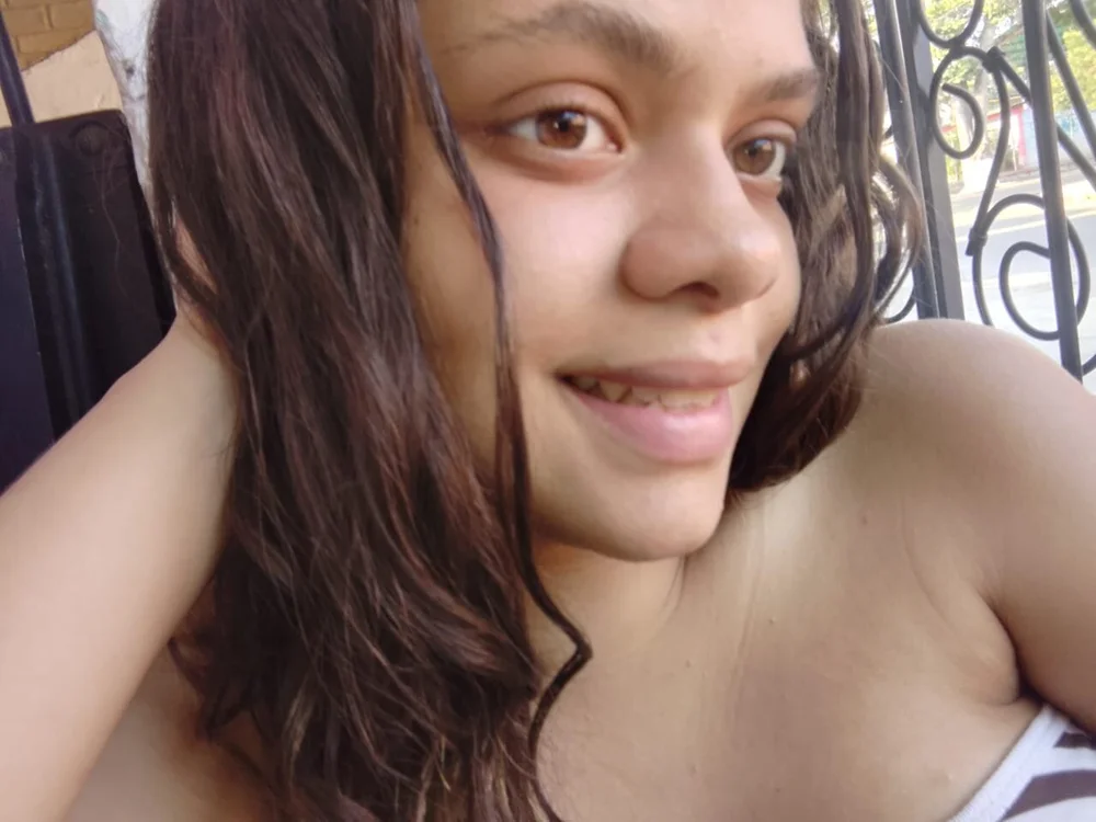 Chatroom XXX hors ligne de Zoe_axelxx