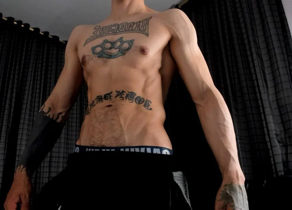 Mr-Klein-69 offline chatrum