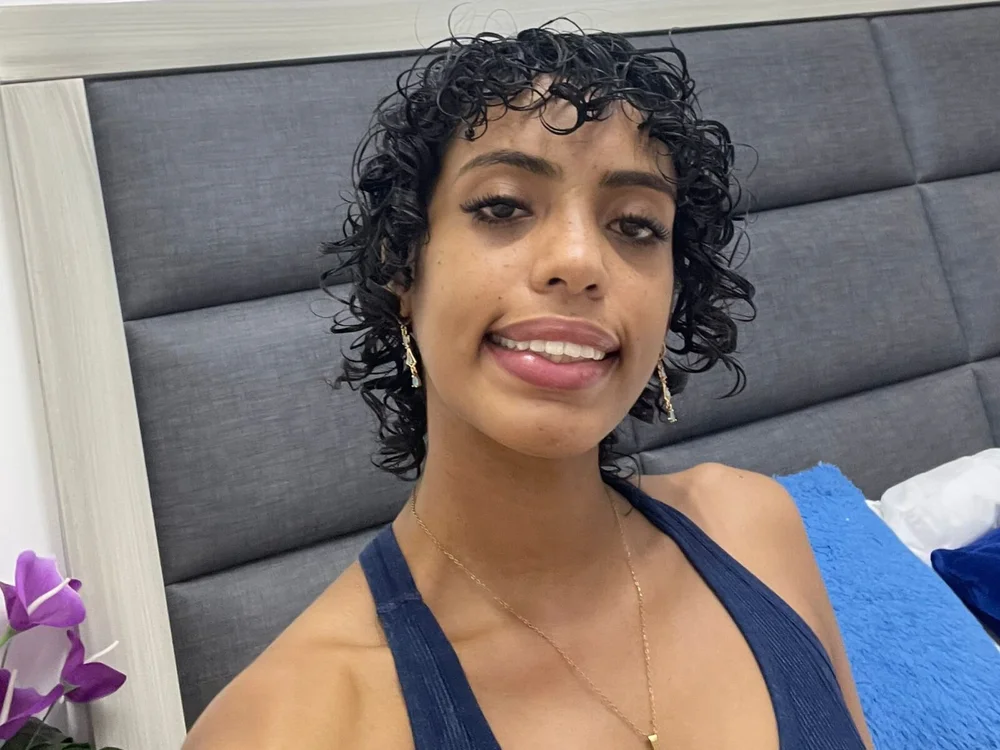 RenataVelasco cam model