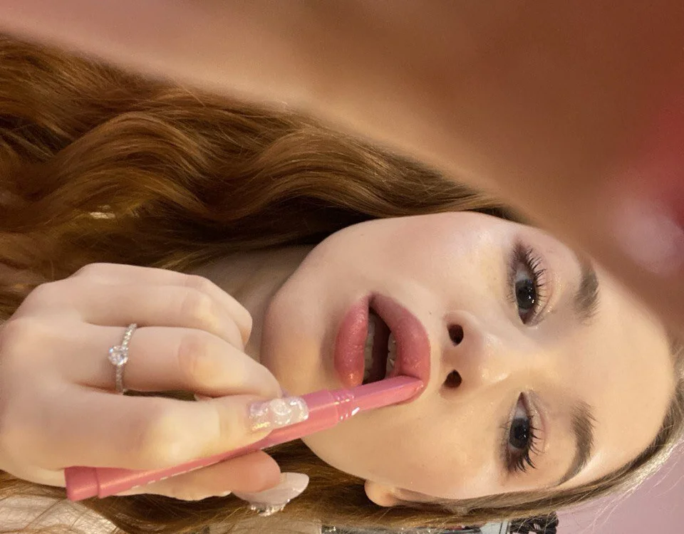 girlbabyye's Offline XXX Chat