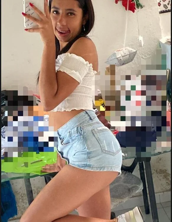 Michelle_Dexx's Offline XXX Chat