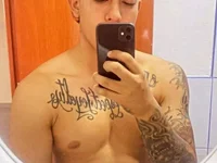 _sucioguapo's Offline XXX Chat