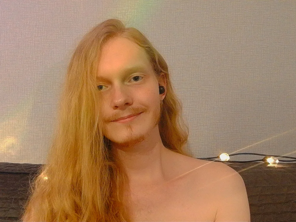 lazybreezy_k's Offline XXX Chat