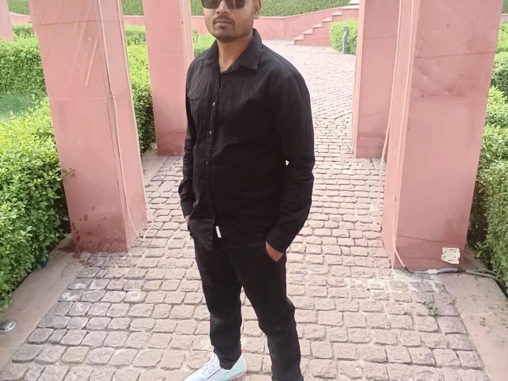 vick1432 Chat XXX Ngoại tuyến