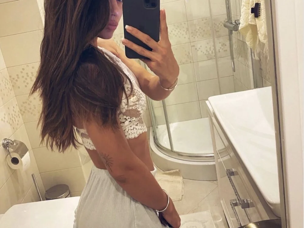 evelynqueen22 offline chatrum
