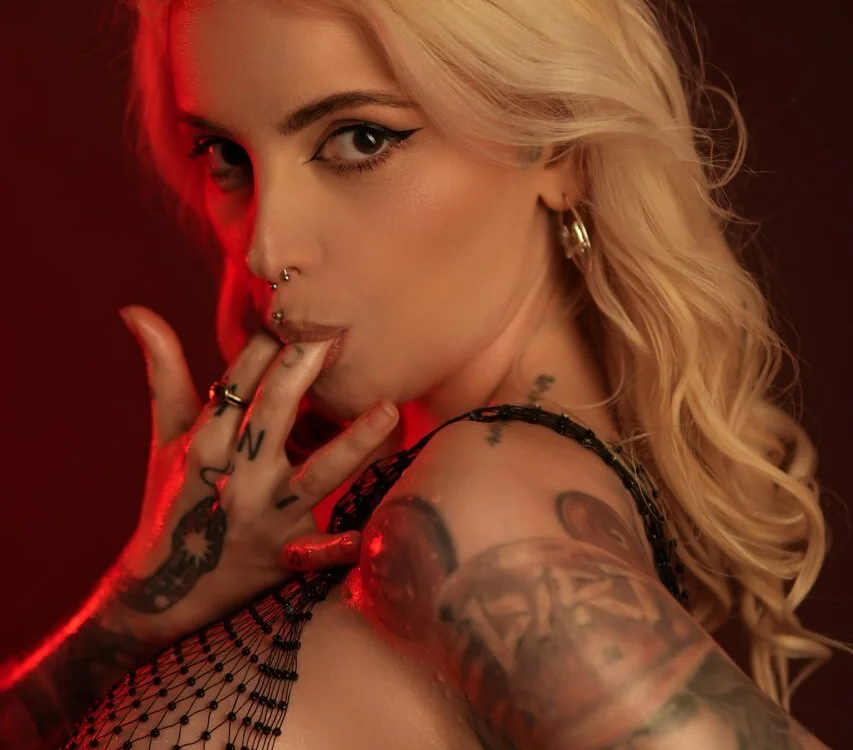 AndiaHart Chat XXX offline