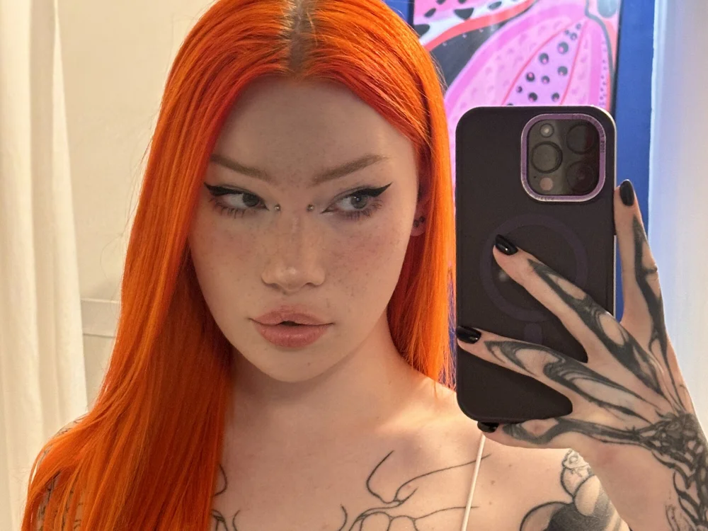 KahasaniTS Adlı Modelin Çevrimdışı XXX Sohbeti