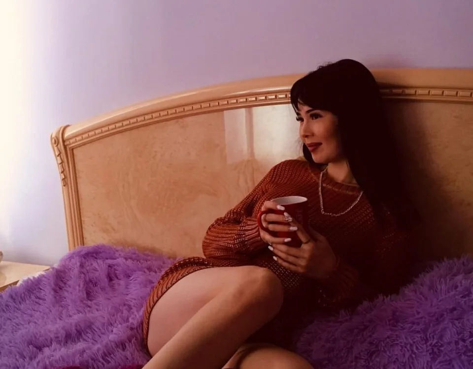 elina_syui Adlı Modelin Çevrimdışı XXX Sohbeti