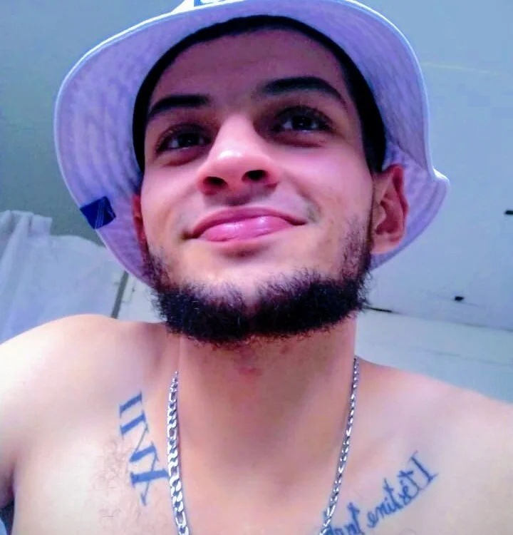Magico__98's Offline XXX Chat