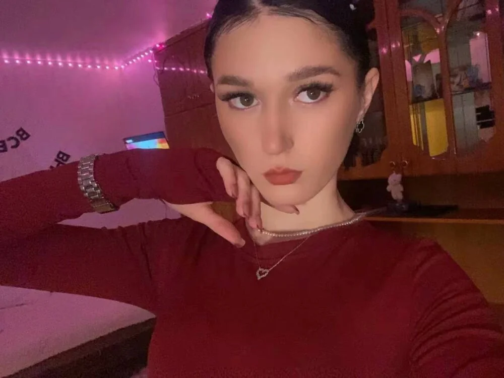 NikkyBee_のオフラインXXXチャット