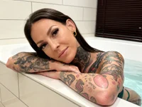 BrownieyQueen webcam thumbnail