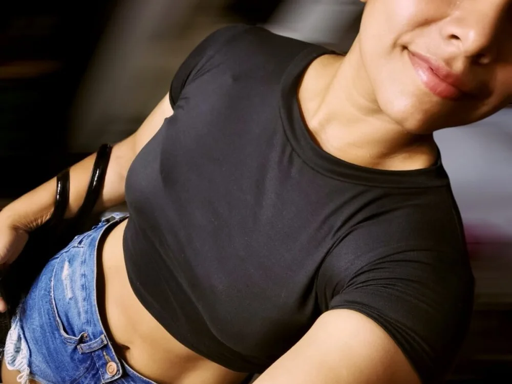 KatteAngelLat 离线XXX聊天