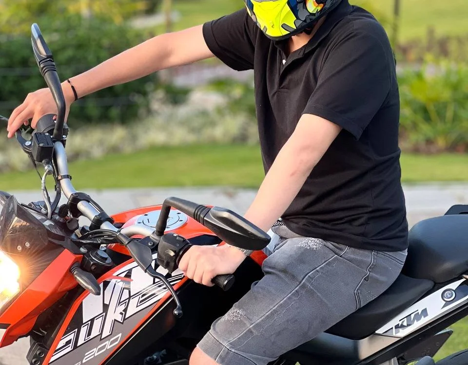 massimo_greco_ Offline XXX-chat