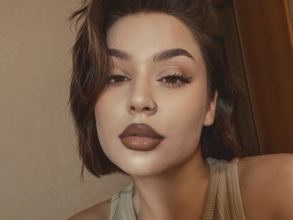 SaintMishelle's Offline Chat Room