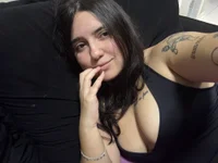 tristrip's Offline Chat Room