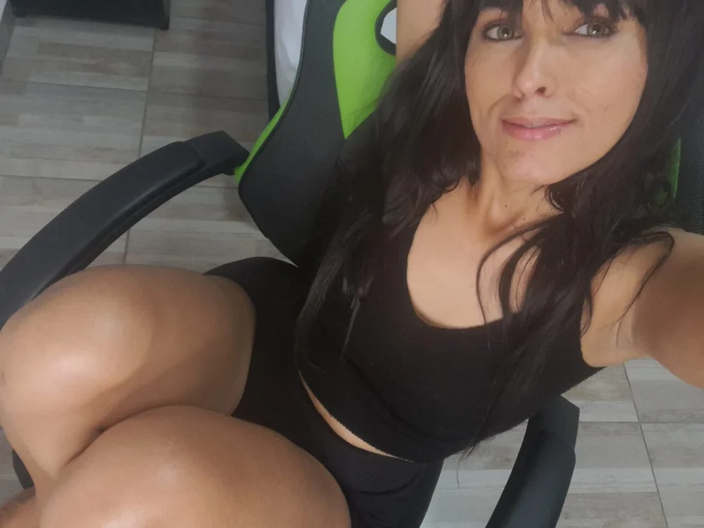 dalila_jhonson's Offline XXX Chat