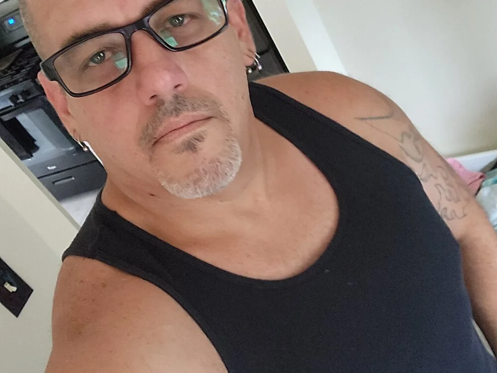 แชท XXX ออฟไลน์ของ Badboynate