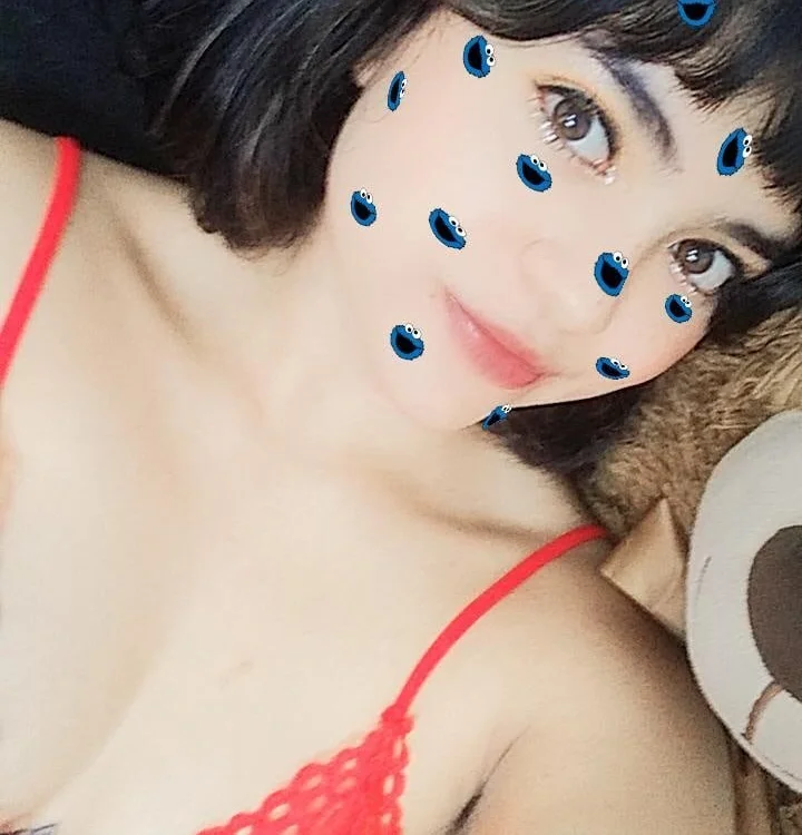 sky_cute_candy's Offline XXX Chat