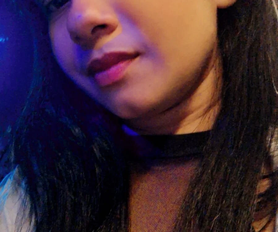 auroreadamss' Offline XXX Chat