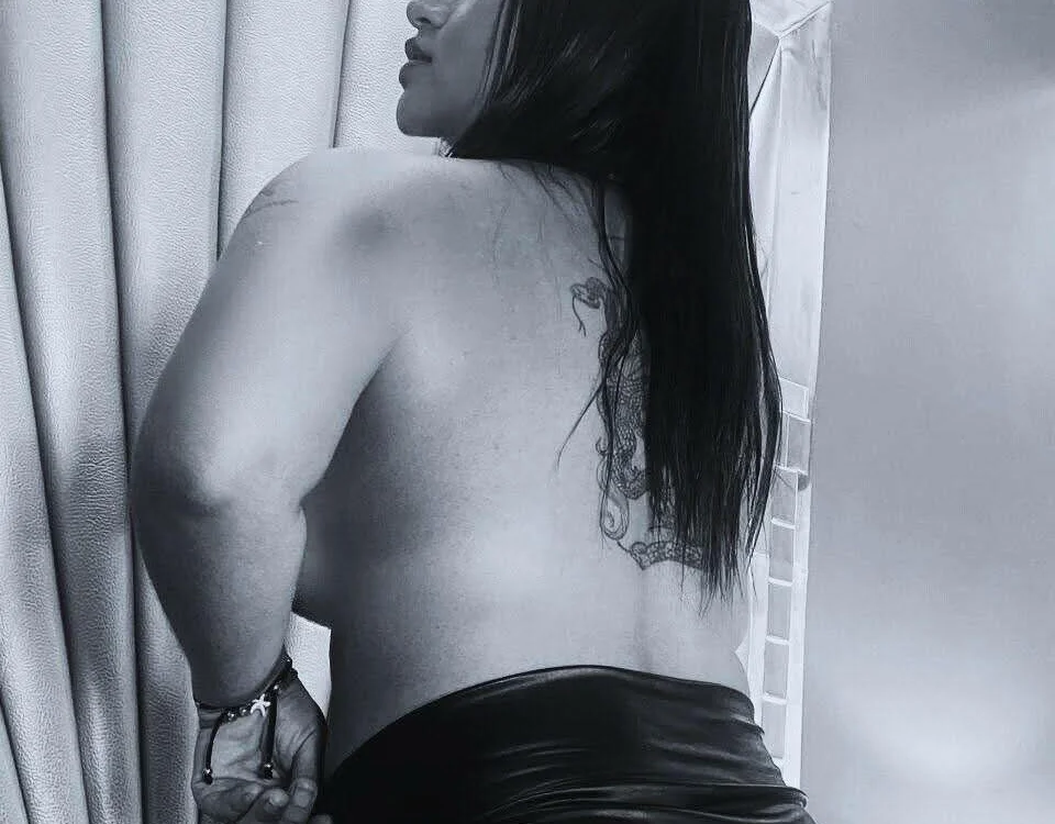 AlexxaGomez's Offline XXX Chat