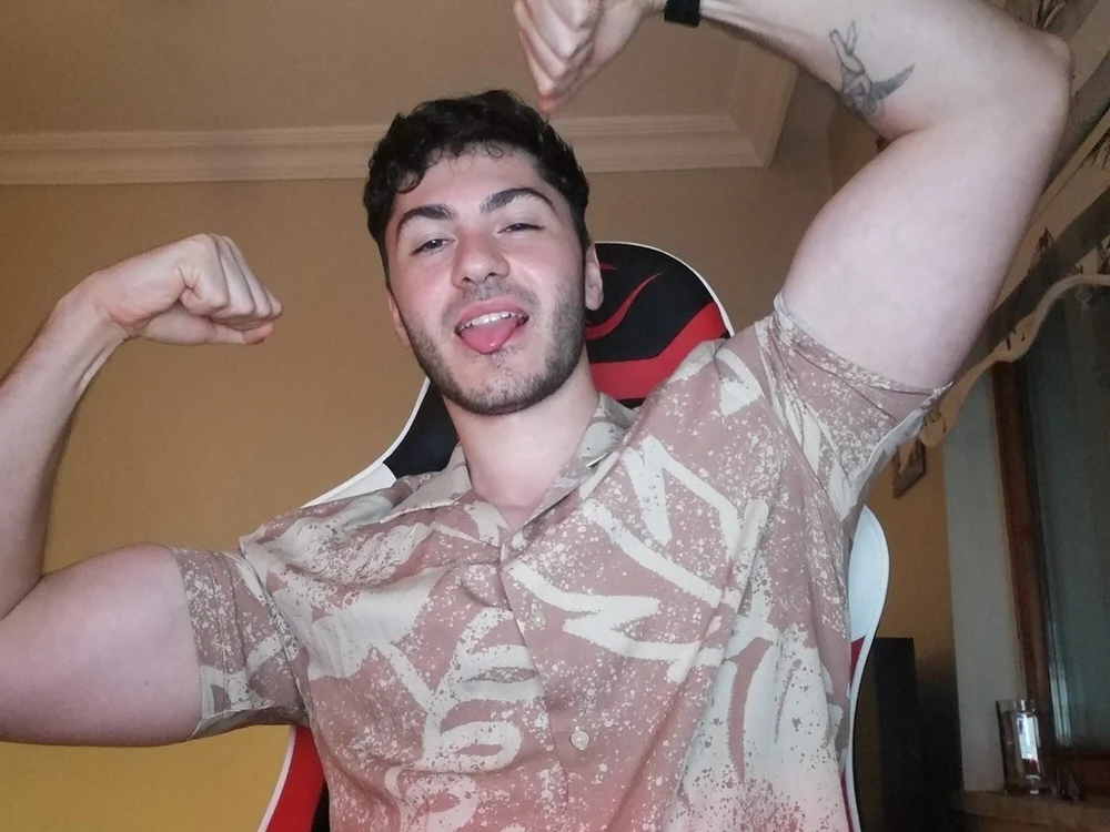 MCSFUCKER's Offline XXX Chat