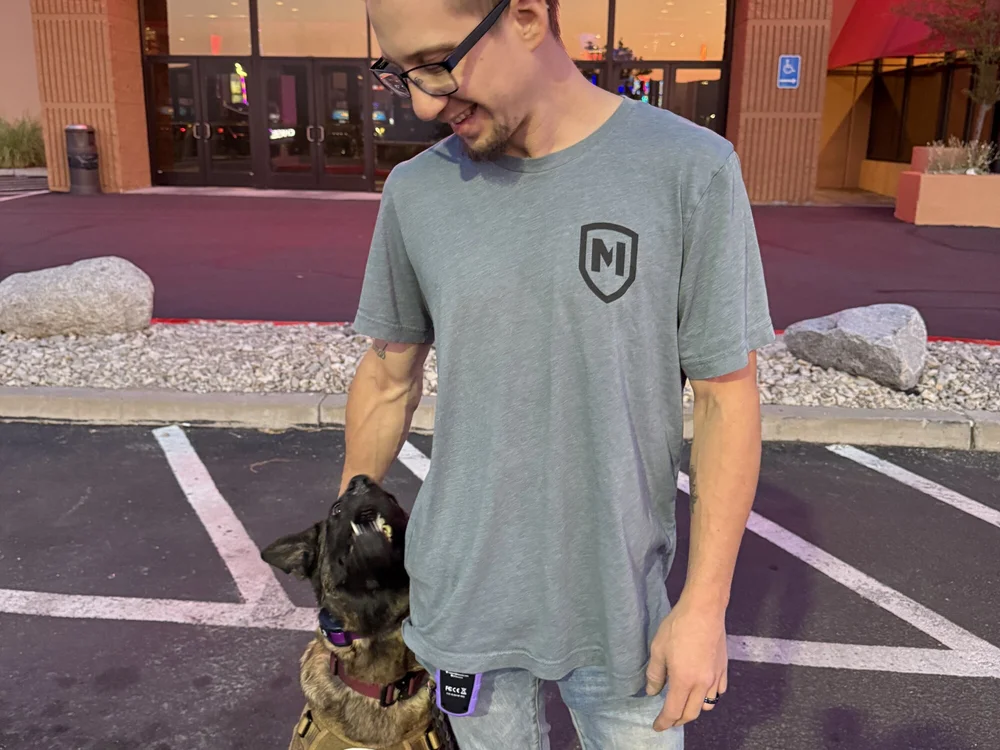 nuckinfuts327 Adlı Modelin Çevrimdışı XXX Sohbeti