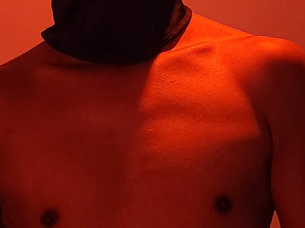 AdrianVarelaXXX Offline XXX-chat