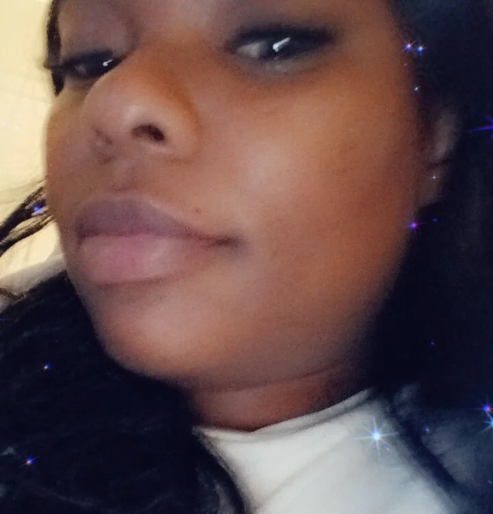 waterfalls25's Offline XXX Chat