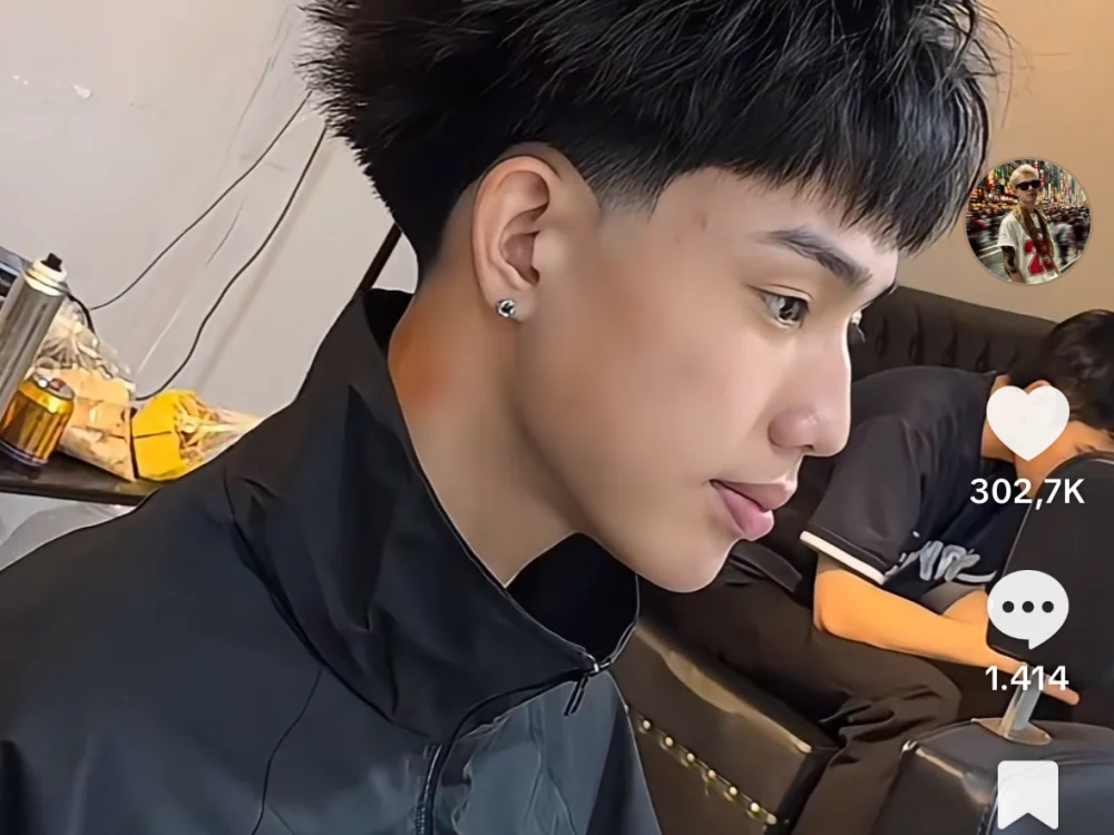 TyTythemlon Chat XXX offline