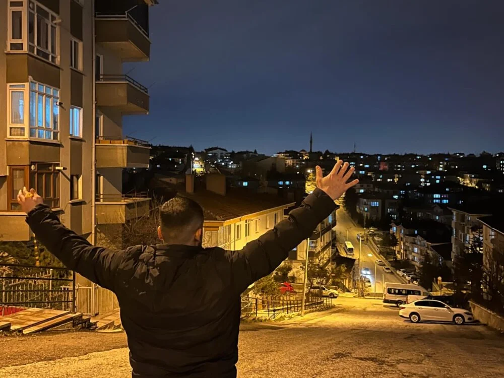 deniz060650 离线XXX聊天