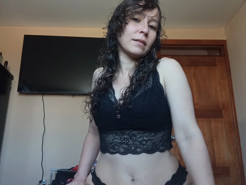 riquimona – Offline XXX chat