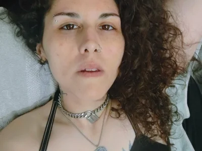 Rain_Hendrixxx on StripChat