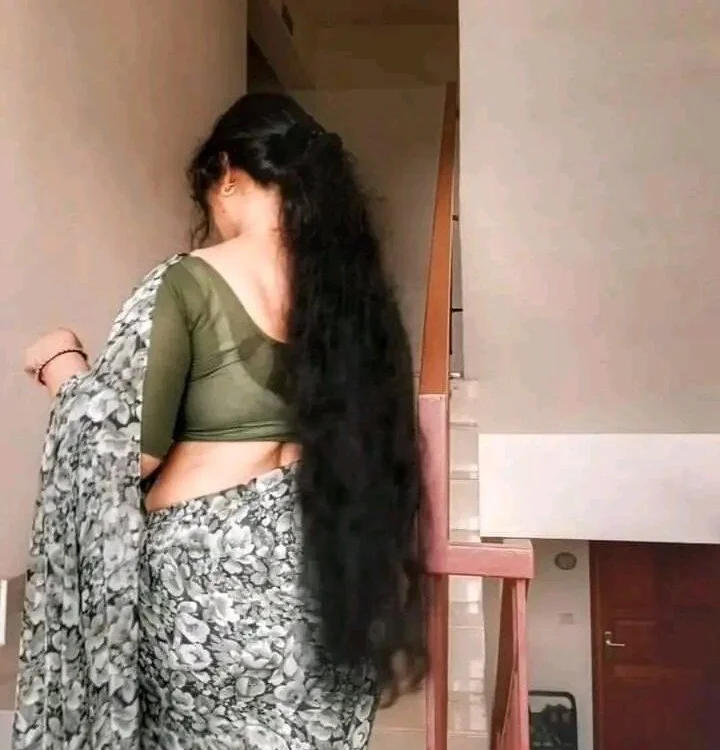 Mallu_Meena69 Adlı Modelin Çevrimdışı XXX Sohbeti