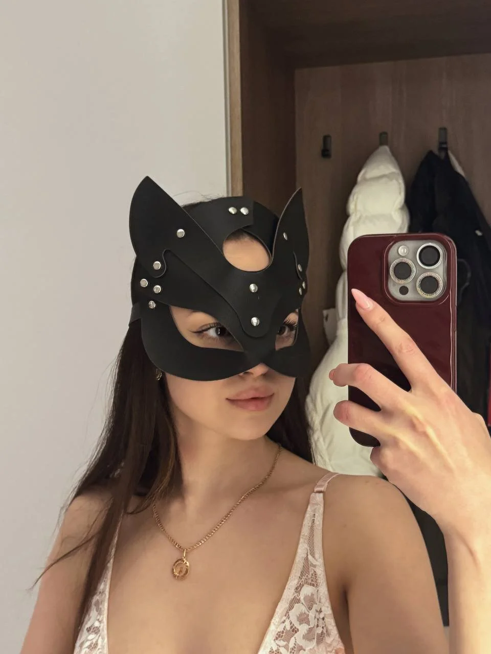 Elowynx cover photo