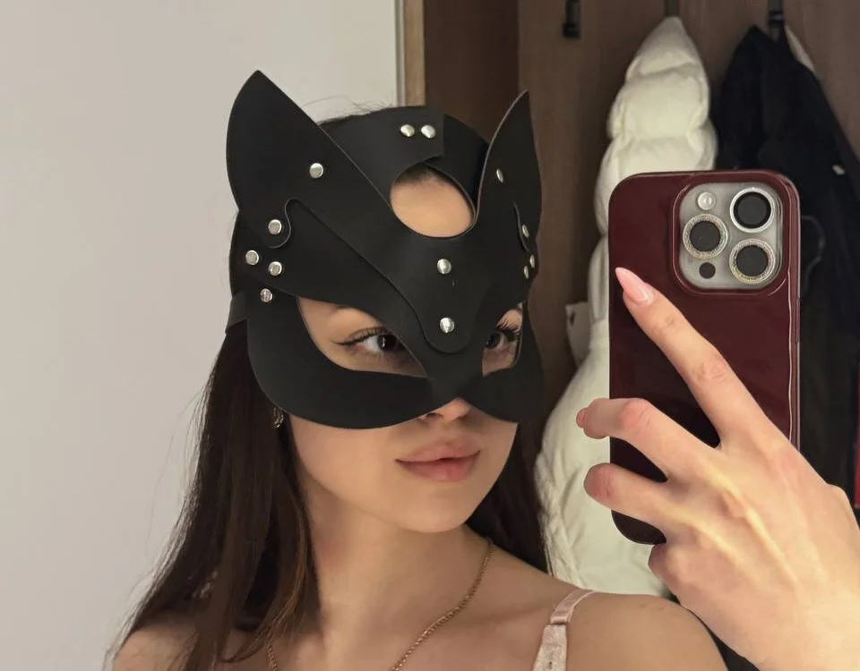 Elowynx – Offline XXX chat