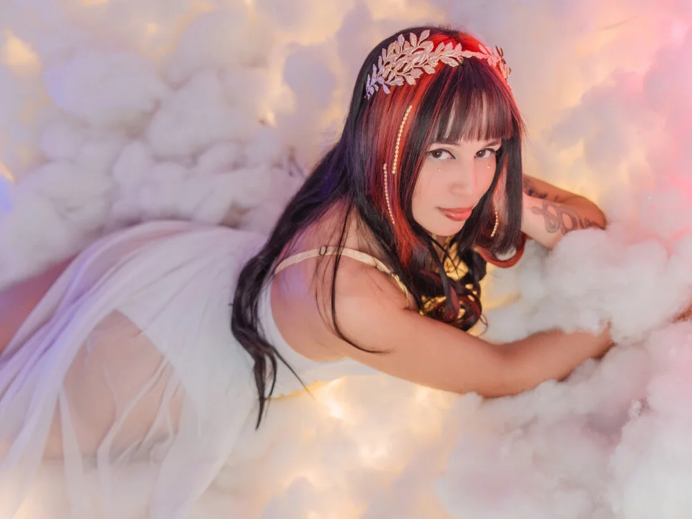 MartinaBlakees Offline XXX Chat