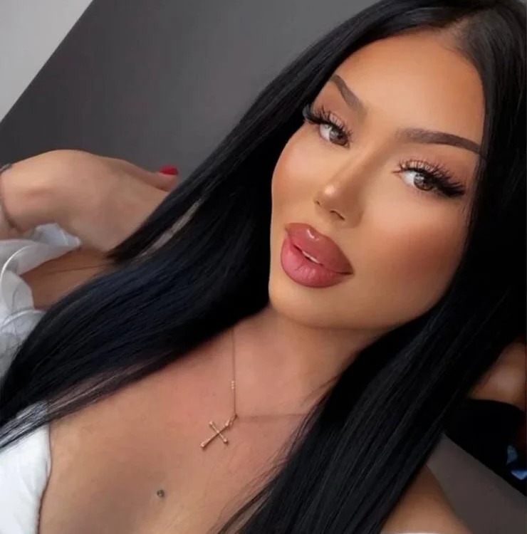 NatashaVoss' Offline XXX Chat