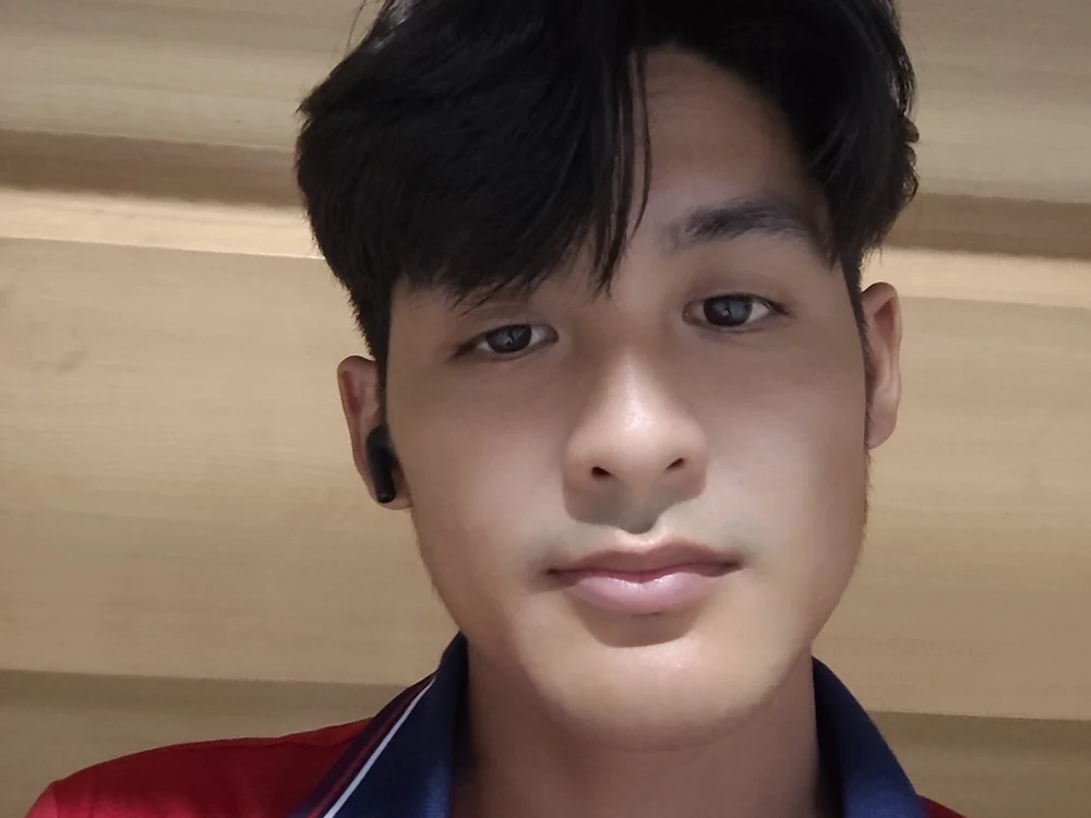 Pemuncuti0305's Offline XXX Chat