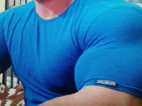 دردشة Muscle_Bear الجنسية المباشرة