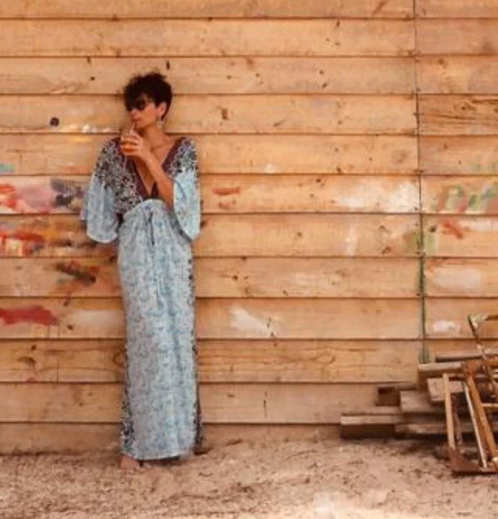 Offline XXX chat HelenTiAscolta