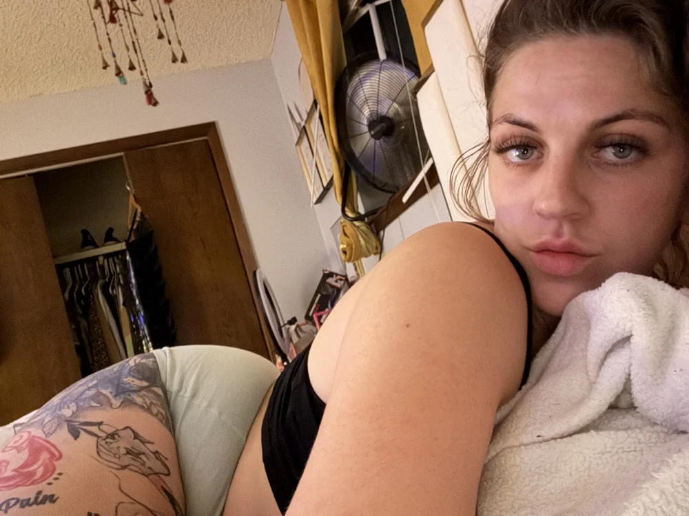 bakedpeach's Offline XXX Chat