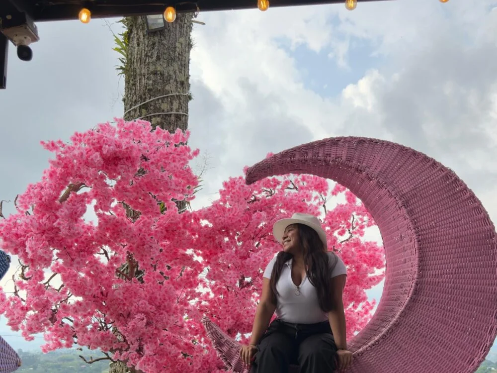 Luna_Sommer Offline XXX Chat