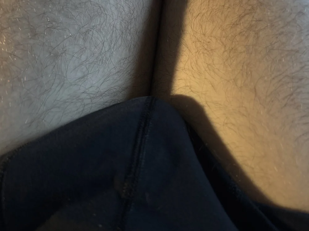 leomin02n Offline XXX chat